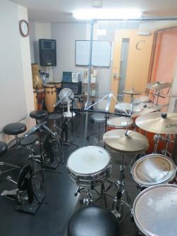 ドラムスタジオ