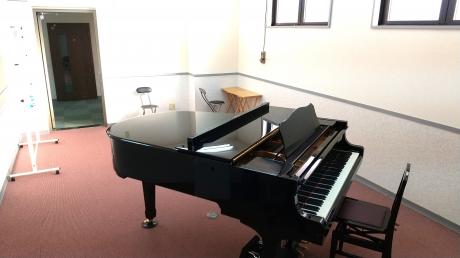 ピアノ部屋２